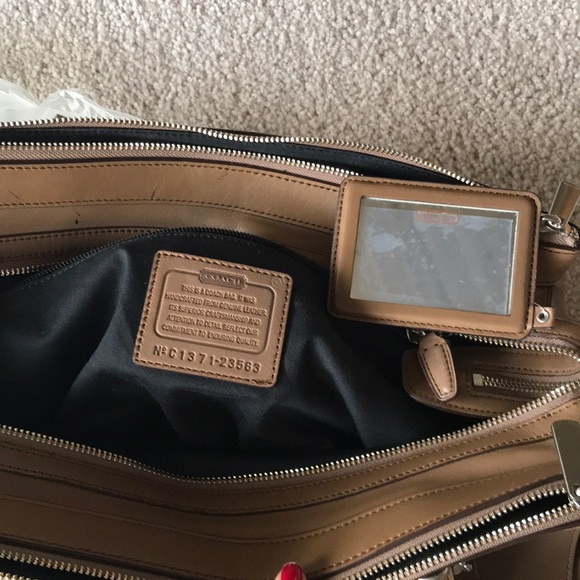 Vintage coach bag, soft leather,only used once - Picture 7 of 7